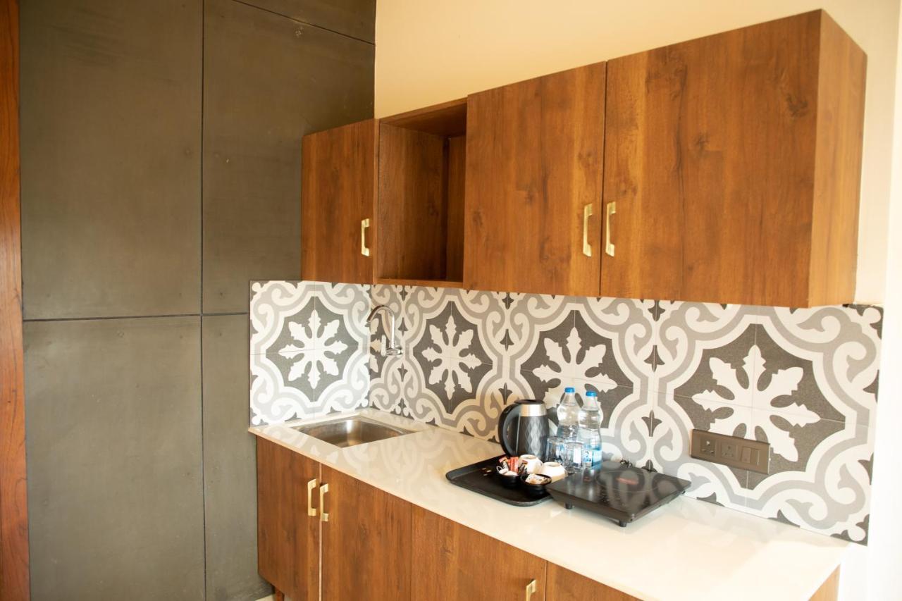 Palm Villas Amritsar Buitenkant foto