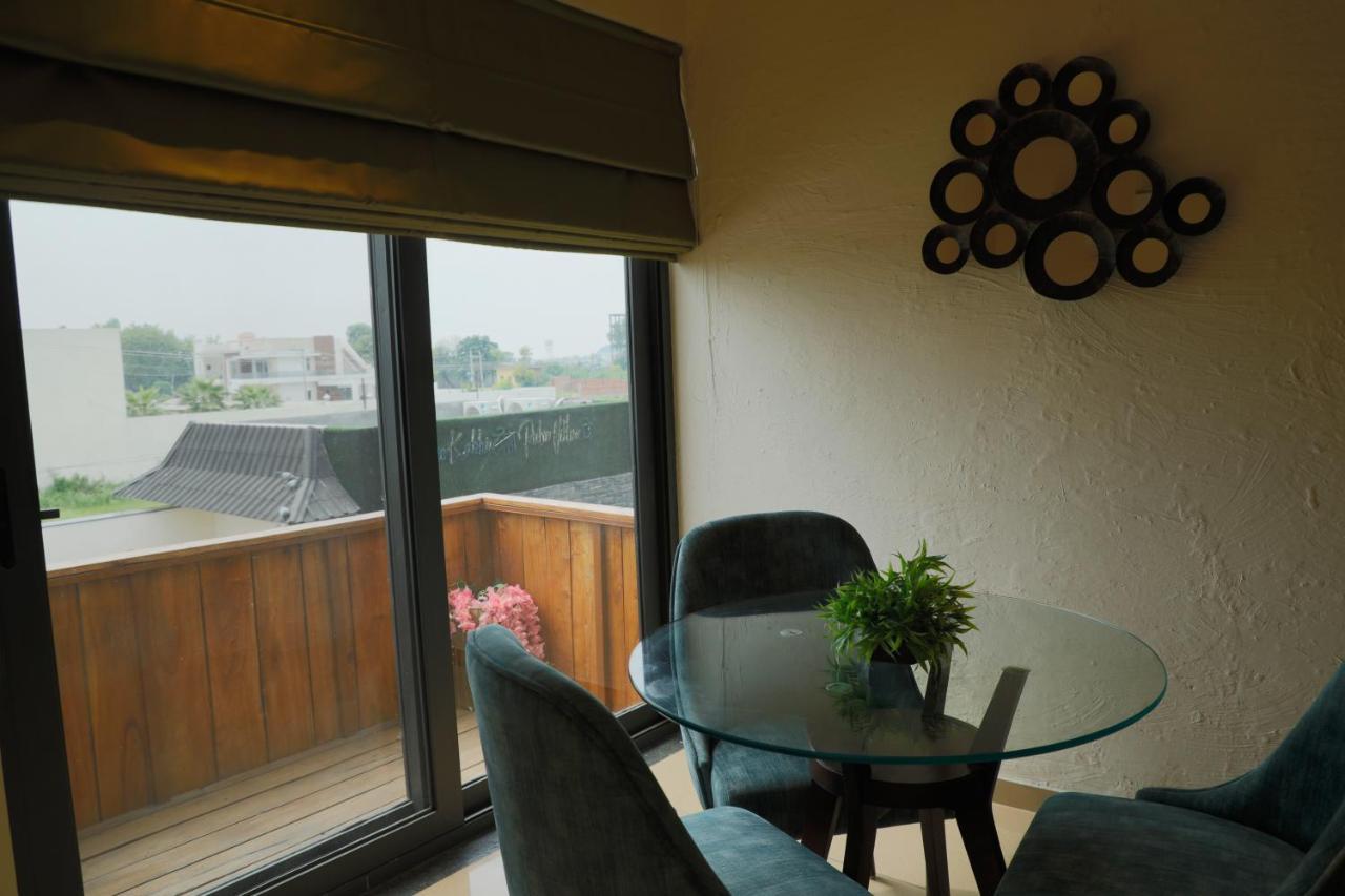 Palm Villas Amritsar Buitenkant foto
