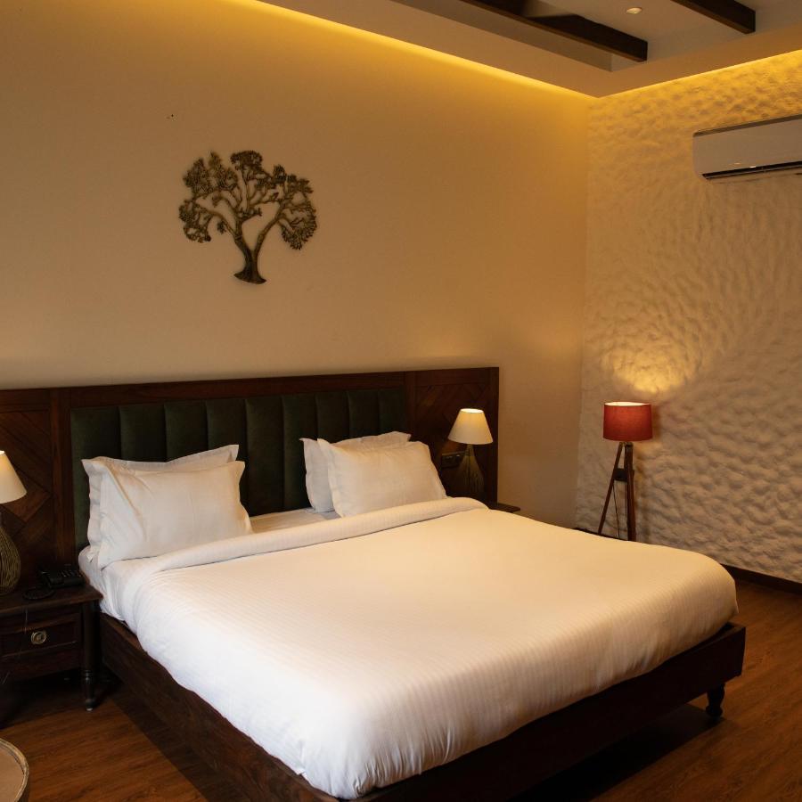 Palm Villas Amritsar Buitenkant foto