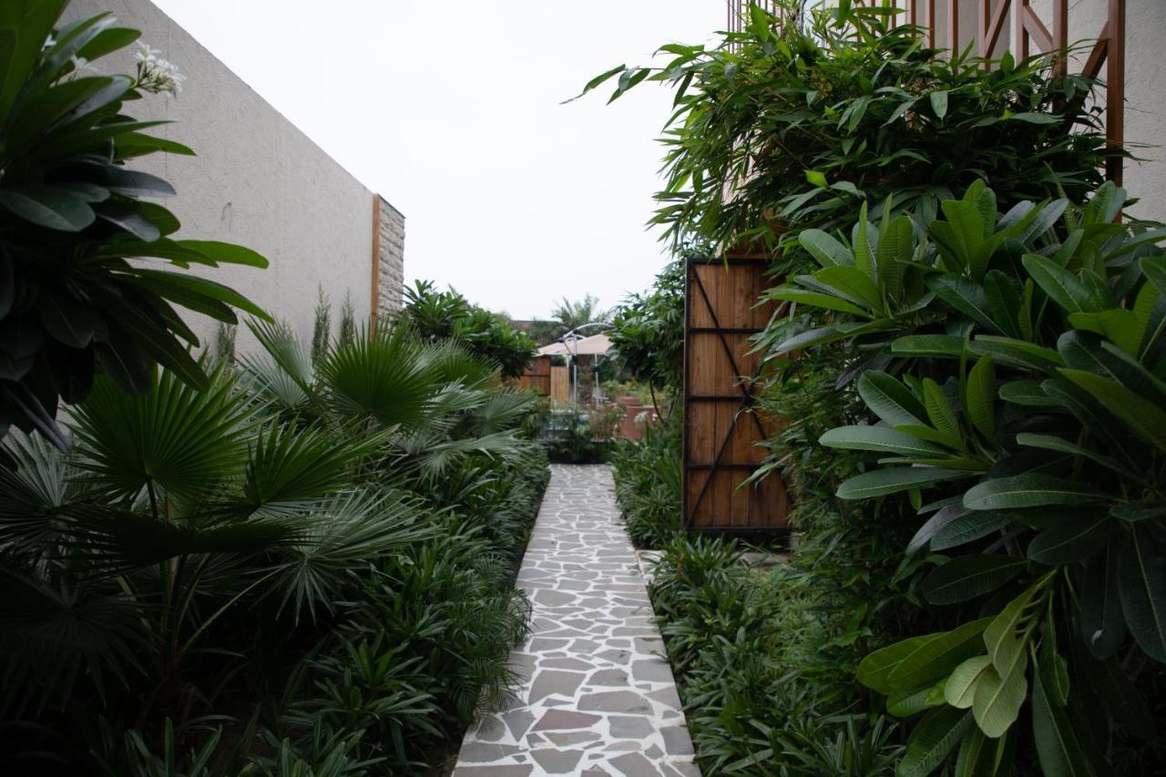 Palm Villas Amritsar Buitenkant foto