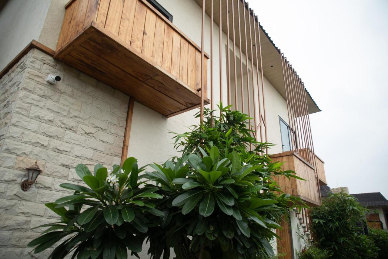 Palm Villas Amritsar Buitenkant foto