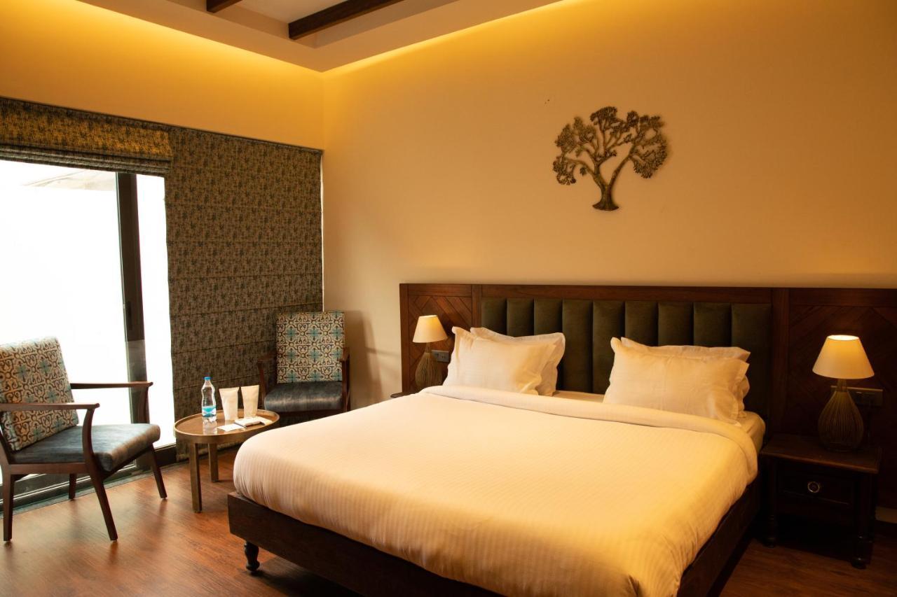 Palm Villas Amritsar Buitenkant foto