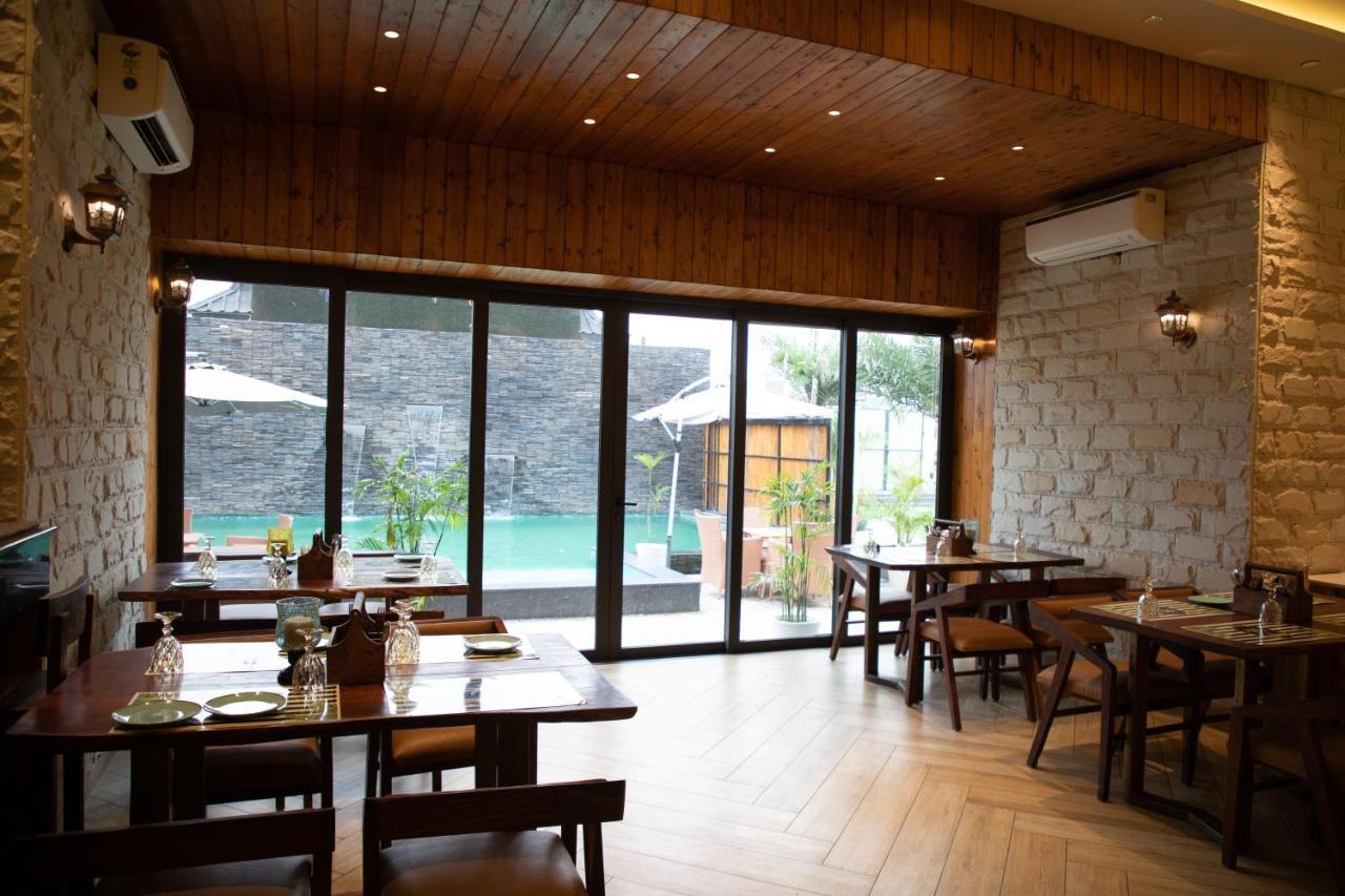 Palm Villas Amritsar Buitenkant foto