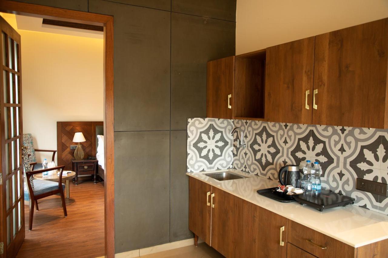 Palm Villas Amritsar Buitenkant foto