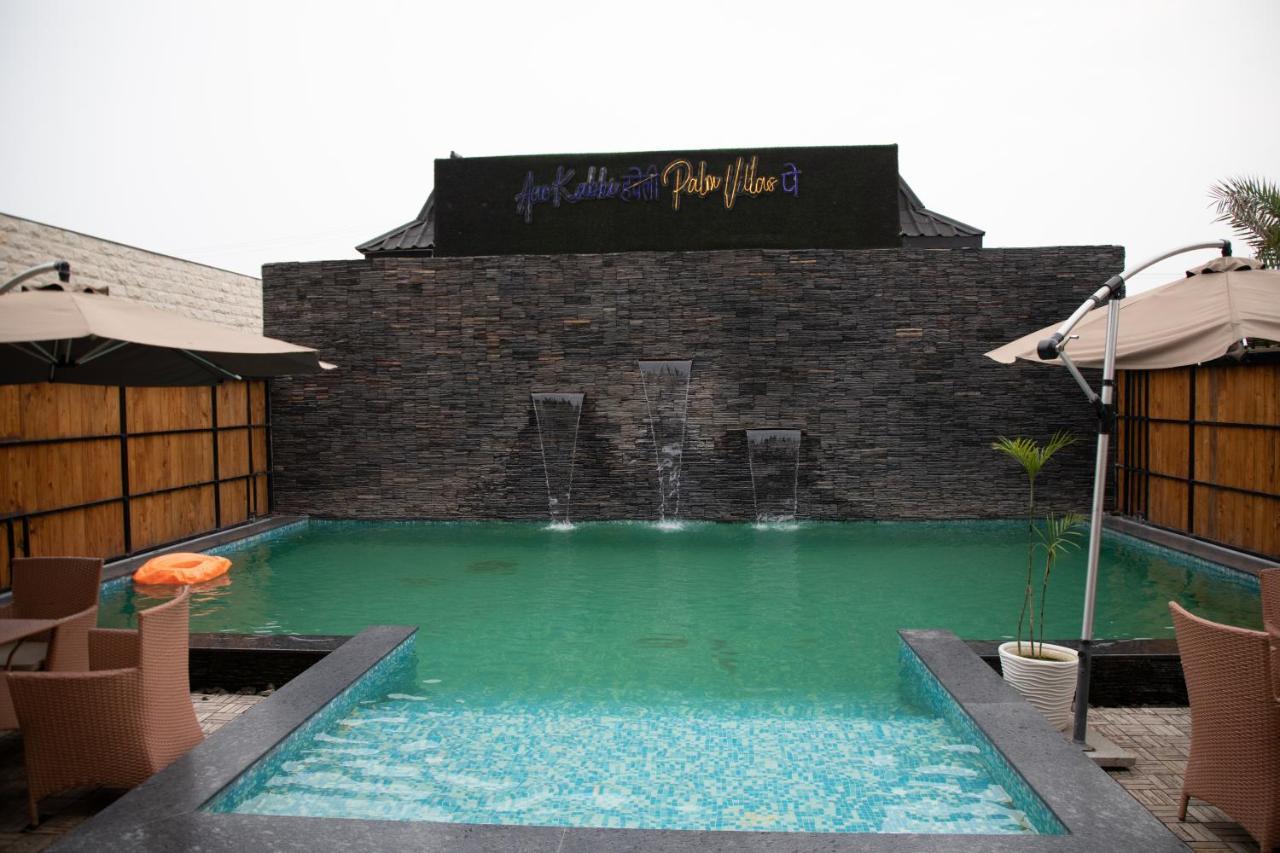 Palm Villas Amritsar Buitenkant foto
