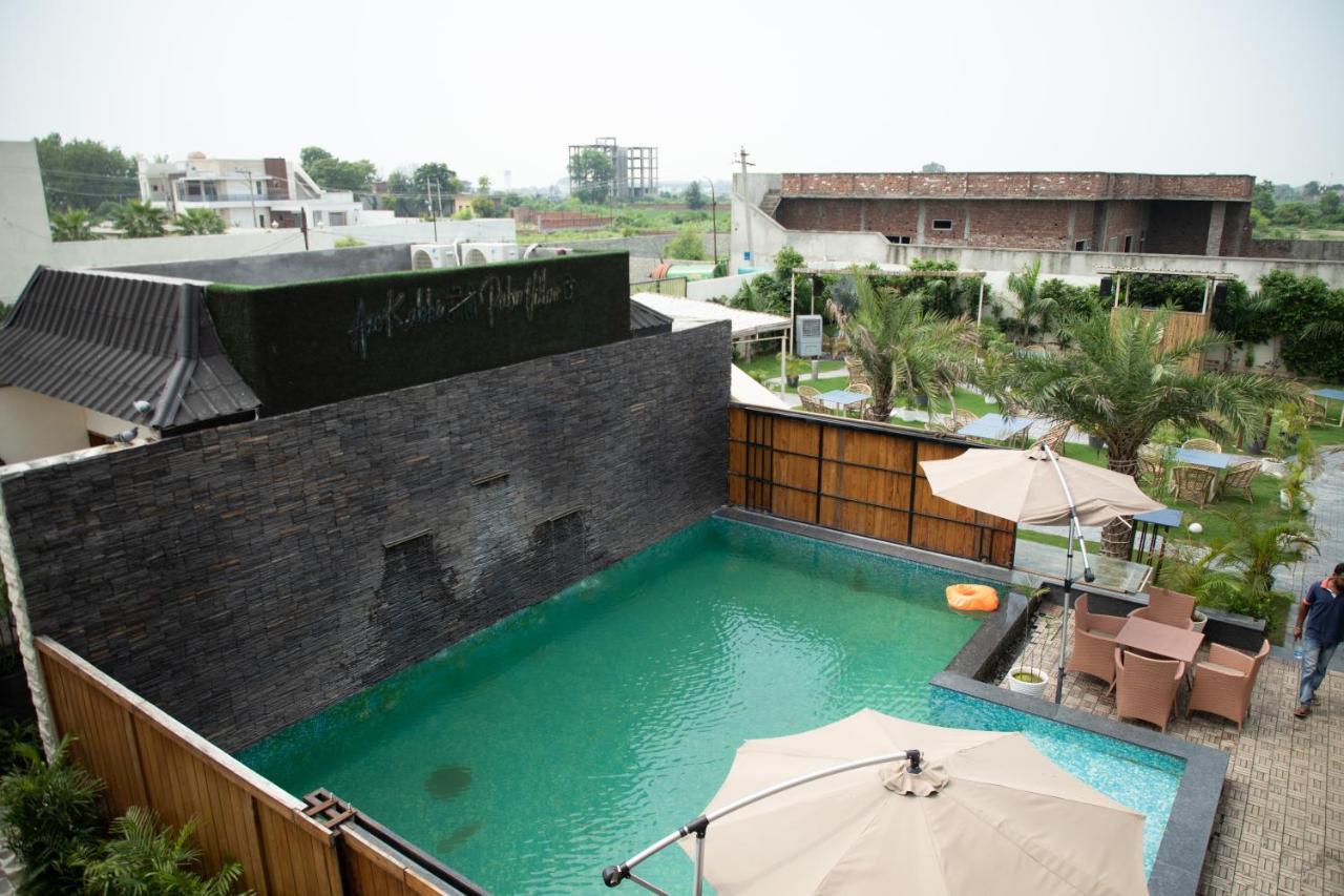 Palm Villas Amritsar Buitenkant foto